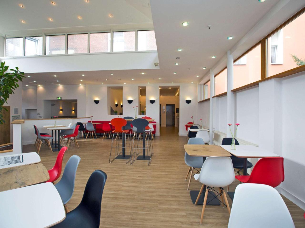 Ibis Berlin City Sued Exterior photo